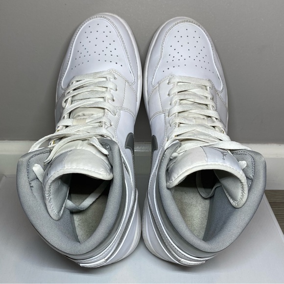 Nike Air Jordan 1 Retro Mid Pure Money Shoes Men’s 11 White Sneakers 554724-105 - Picture 11 of 16